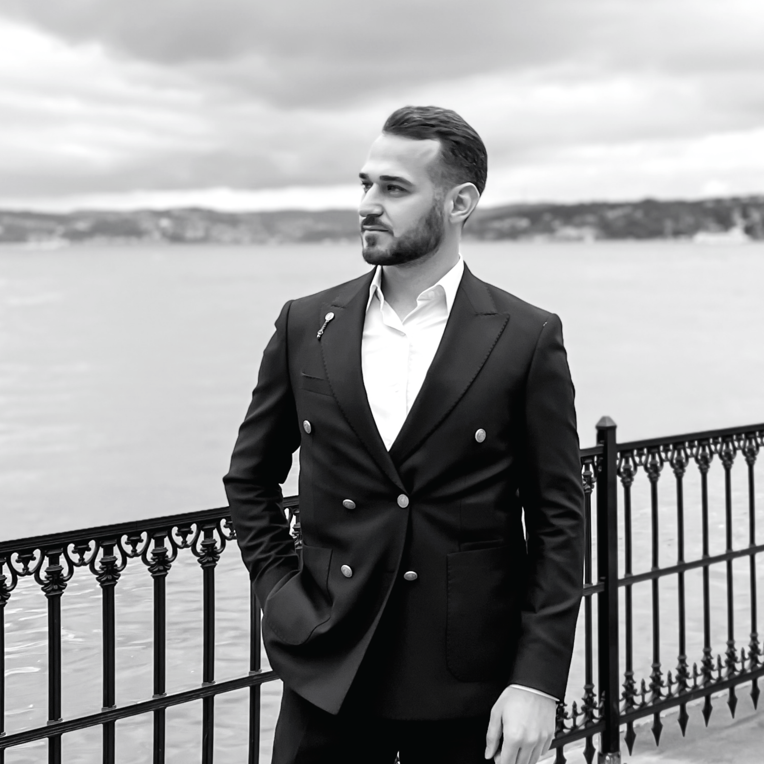 Durmuş Yavuz kimdir?